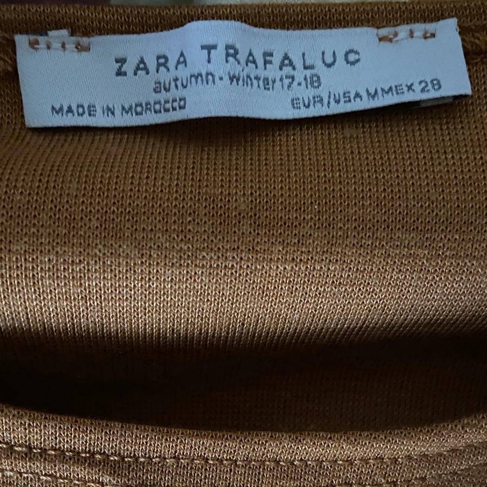 Zara Trafaluc Women’s Brown Mustard Blouse With 3/4 Inch Sleeves Size 8 Medium - Picture 2 of 4